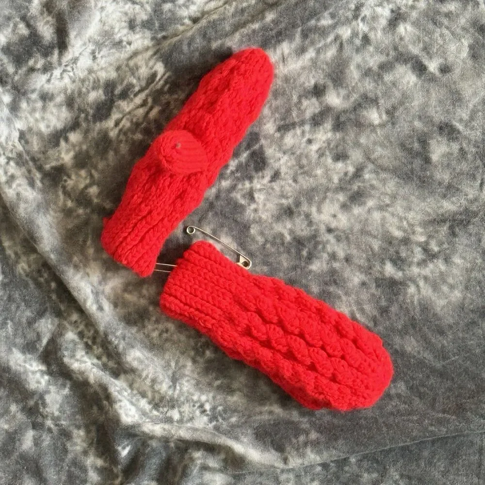 Unbranded lot pairs